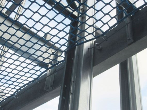 Rack Safety Nets DGUV 101-011 Assembly