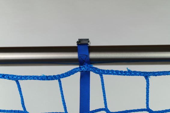 Scaffold Net Mounting With Strap Fasteners